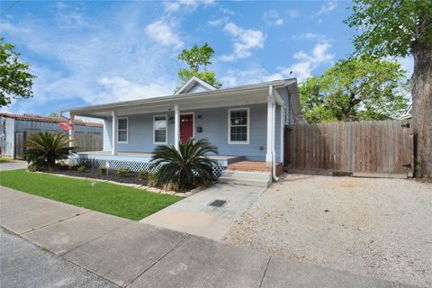 Photo of 5705 Cochran Street, Houston, TX 77009 (MLS # 75570546)