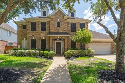 Photo of 24011 Enchanted Crossing Crossing, Katy, TX 77494 (MLS # 43172100)
