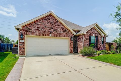 Photo of 1502 Wheatley Hill Lane, Katy, TX 77494 (MLS # 90780379)