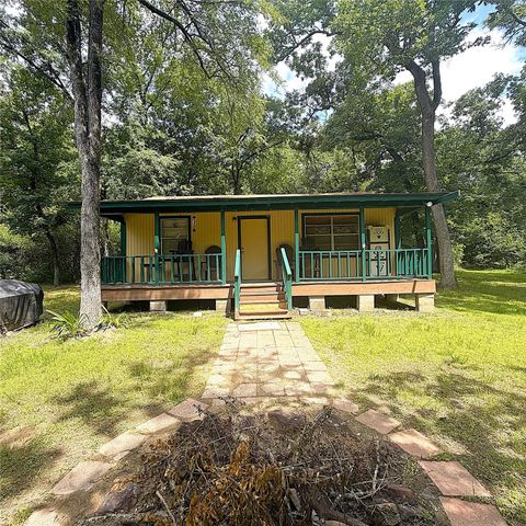 Photo of 8788 Pr 1215, Centerville, TX 75833 (MLS # 34374185)