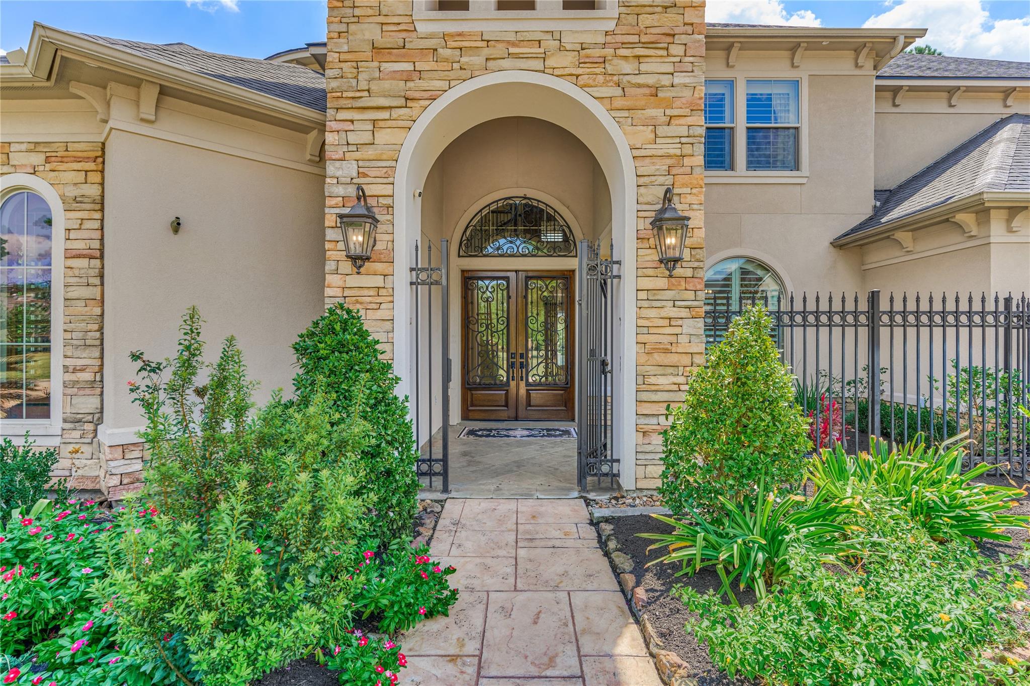 8003 Marshall Falls Drive