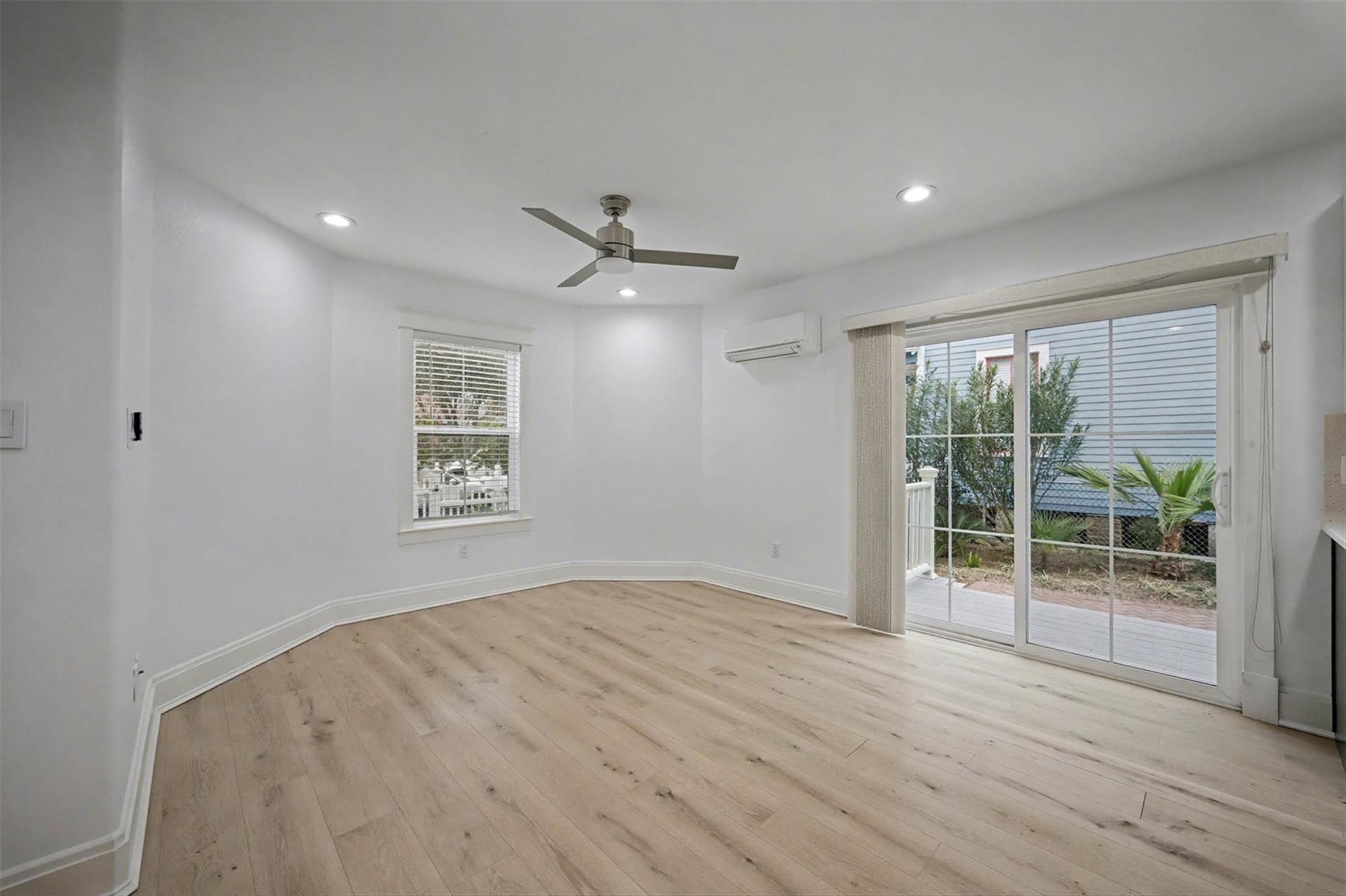 2817 Avenue Q A