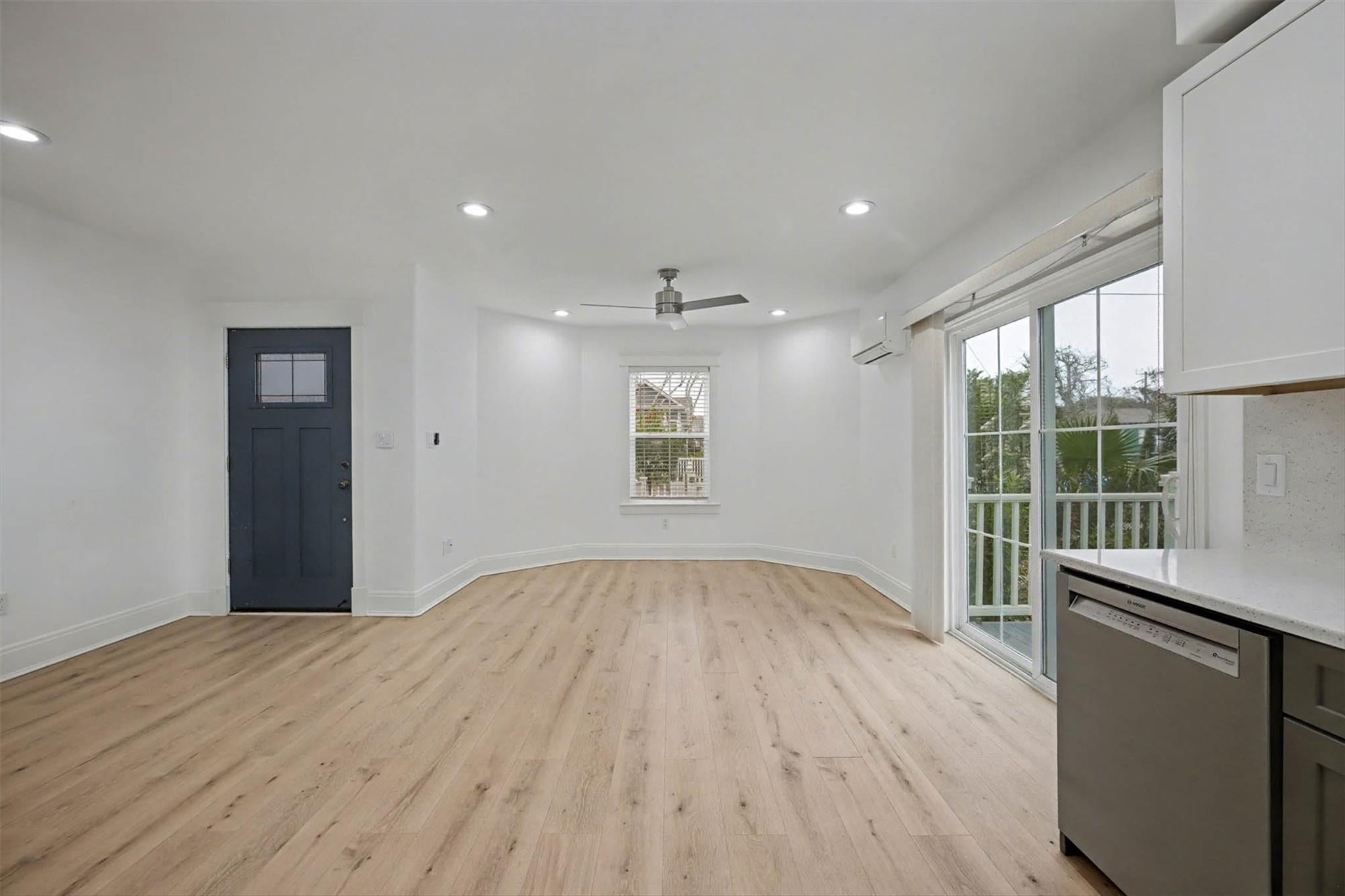 2817 Avenue Q A