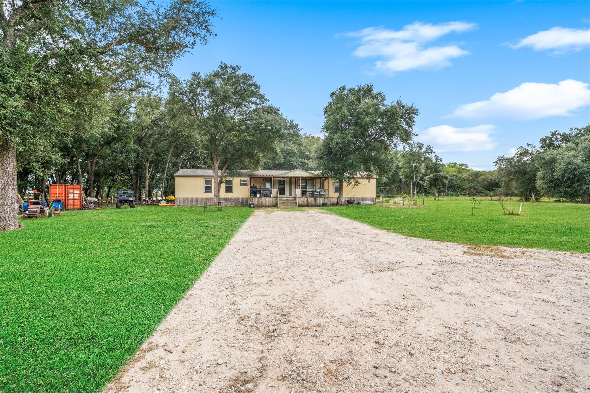 753 Gilmore County Road 224 Road