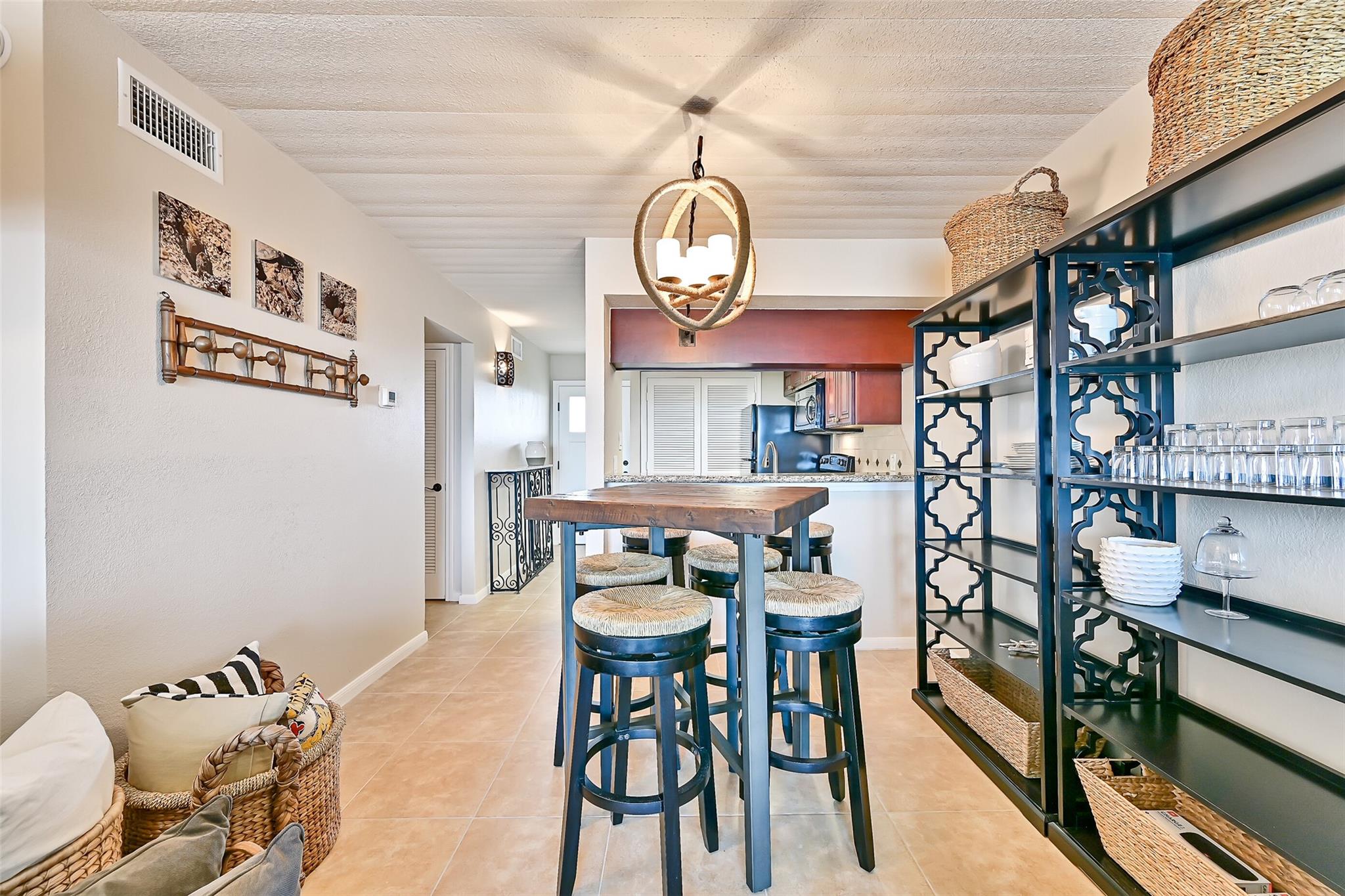 Galveston, Texas 77551, United States, 1 Bedroom Bedrooms, ,1 BathroomBathrooms,Residential,Active,195190