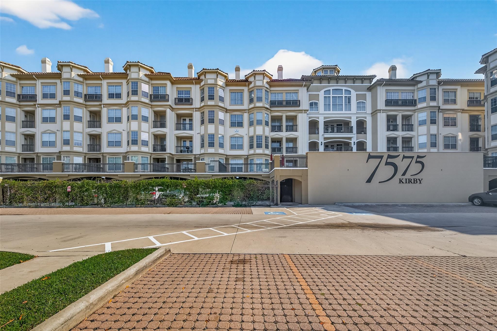 Houston, Texas 77030, United States, 1 Bedroom Bedrooms, ,1 BathroomBathrooms,Residential,Active,234793