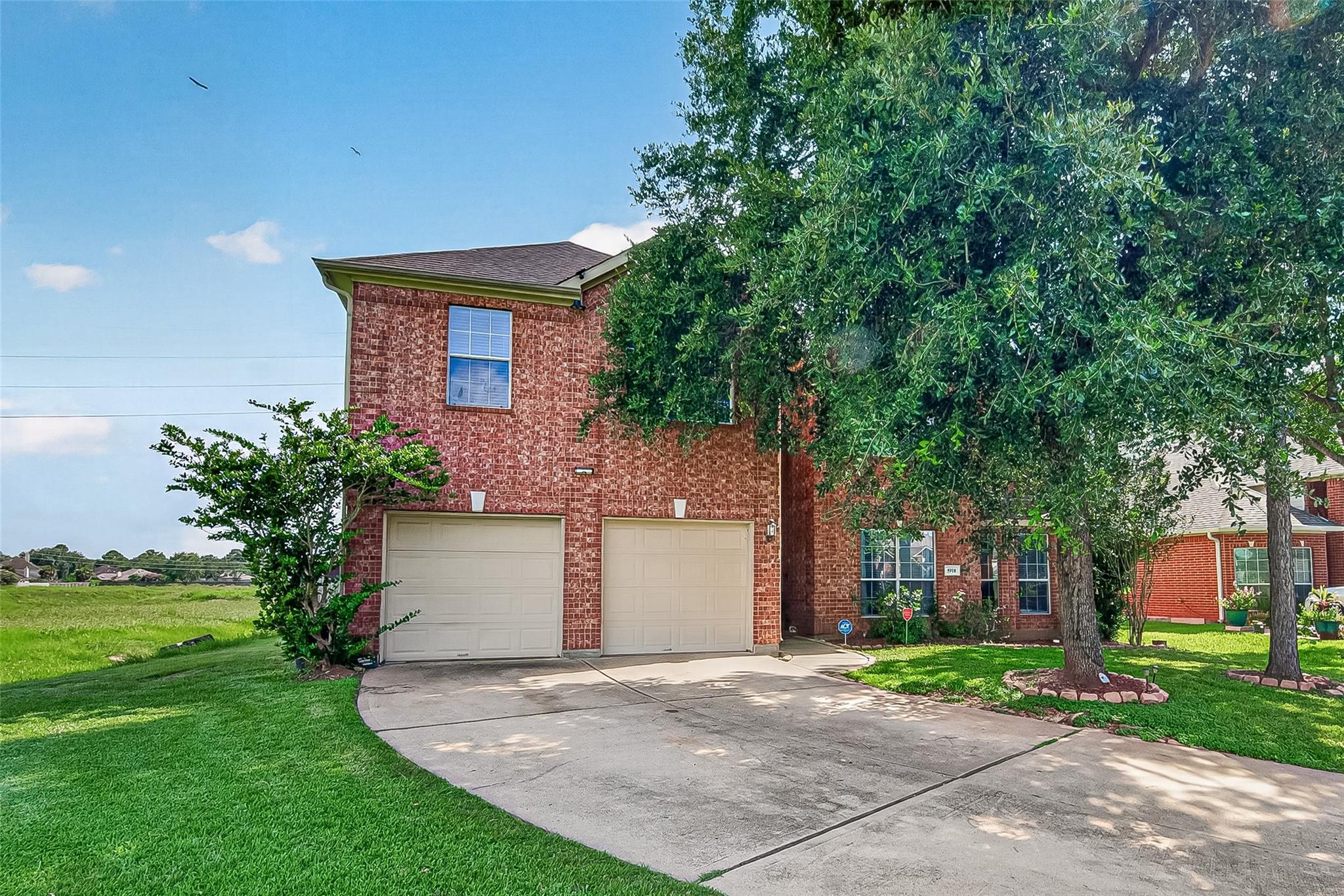 5910 Coral Petal Lane