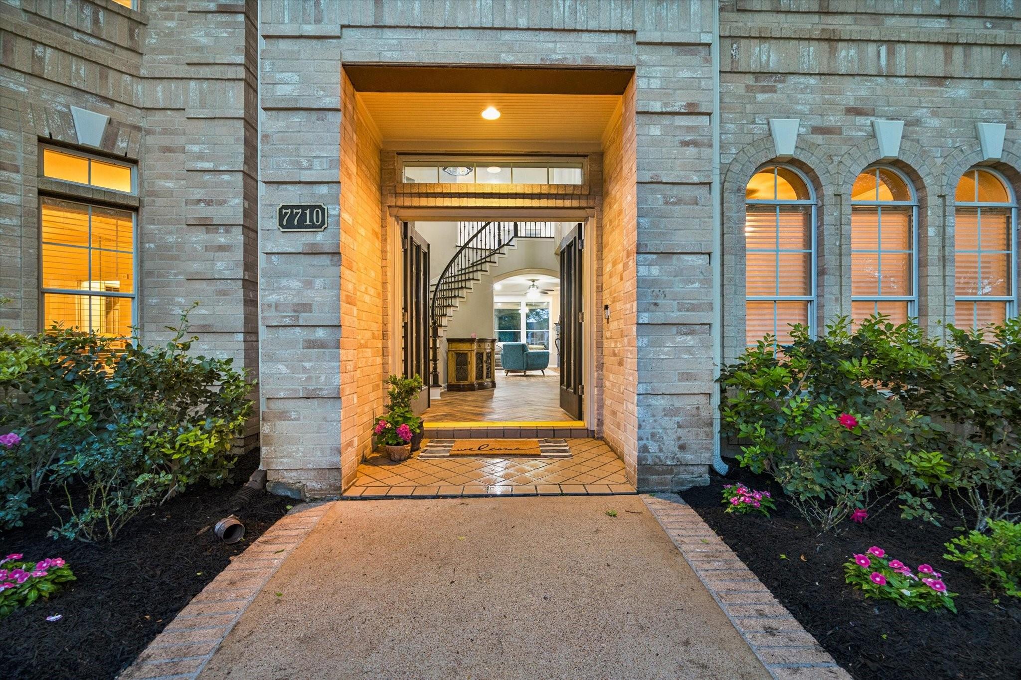 7710 Stone Arbor Drive