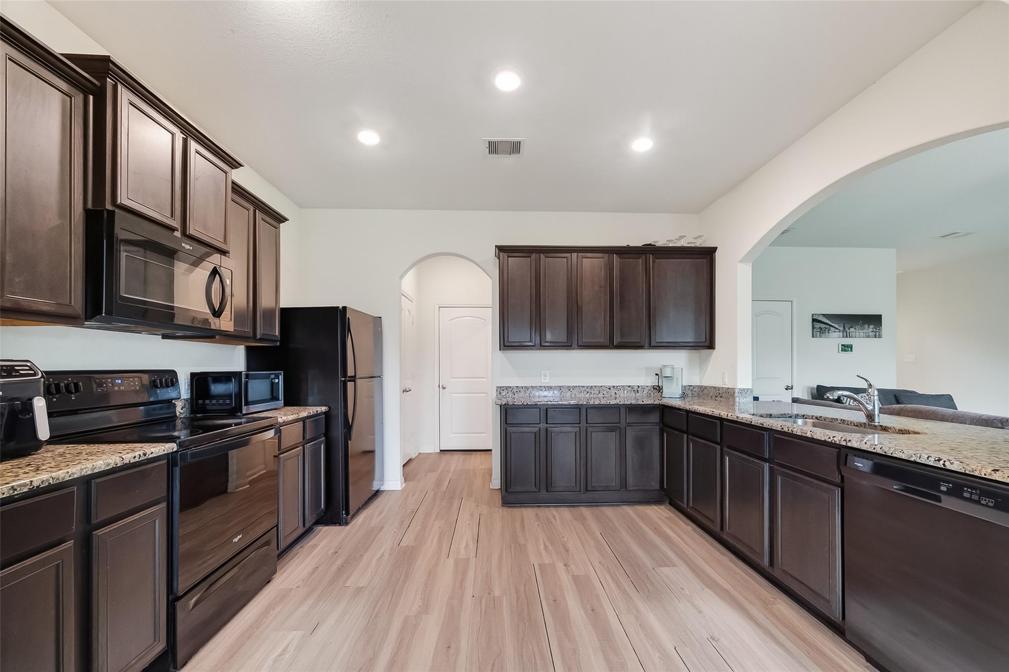 15311 Crescent Brookfield Drive