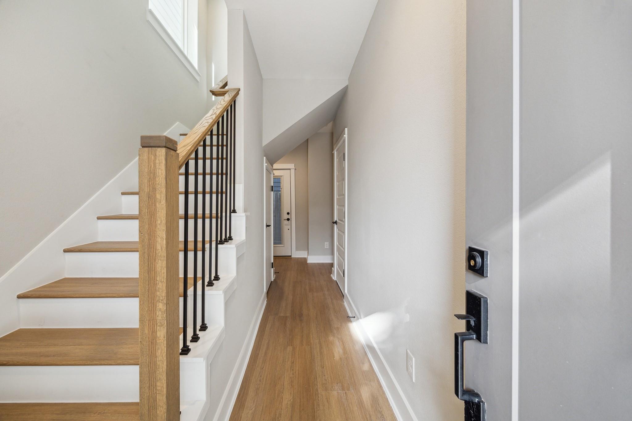 812 Thornton Street B