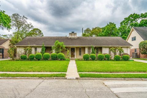 Photo of 10631 Del Monte Drive, Houston, TX 77042 (MLS # 10242749)
