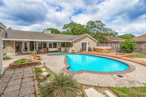 Tiny photo for 10631 Del Monte Drive, Houston, TX 77042 (MLS # 10242749)