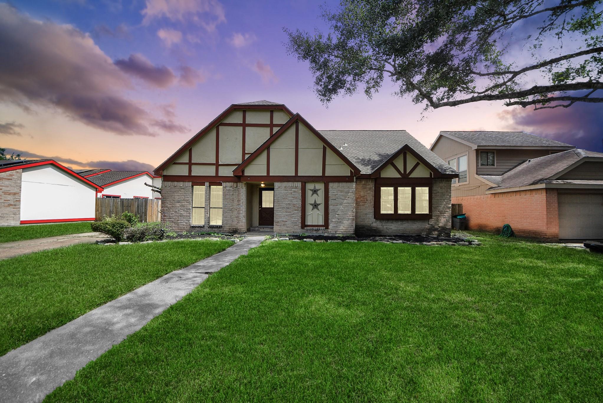 115 Squires Bend