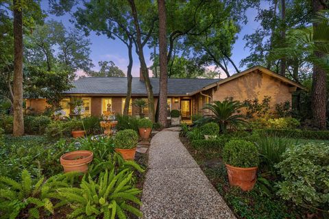 Photo of 3615 Ascot Lane, Houston, TX 77092 (MLS # 67026419)