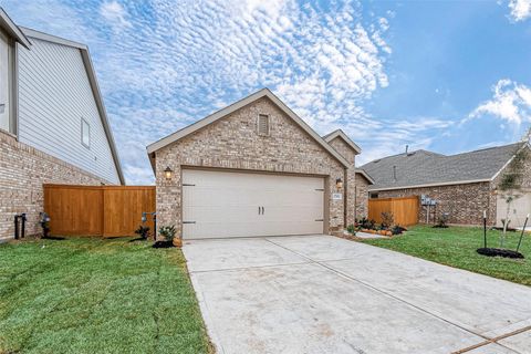 Photo of 27106 Wandering Glen Lane, Katy, TX 77493 (MLS # 10890184)