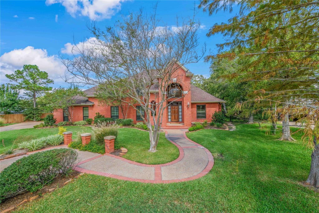 Photo of 1205 Carmel Court, College Station, TX 77845 (MLS # 96862360)