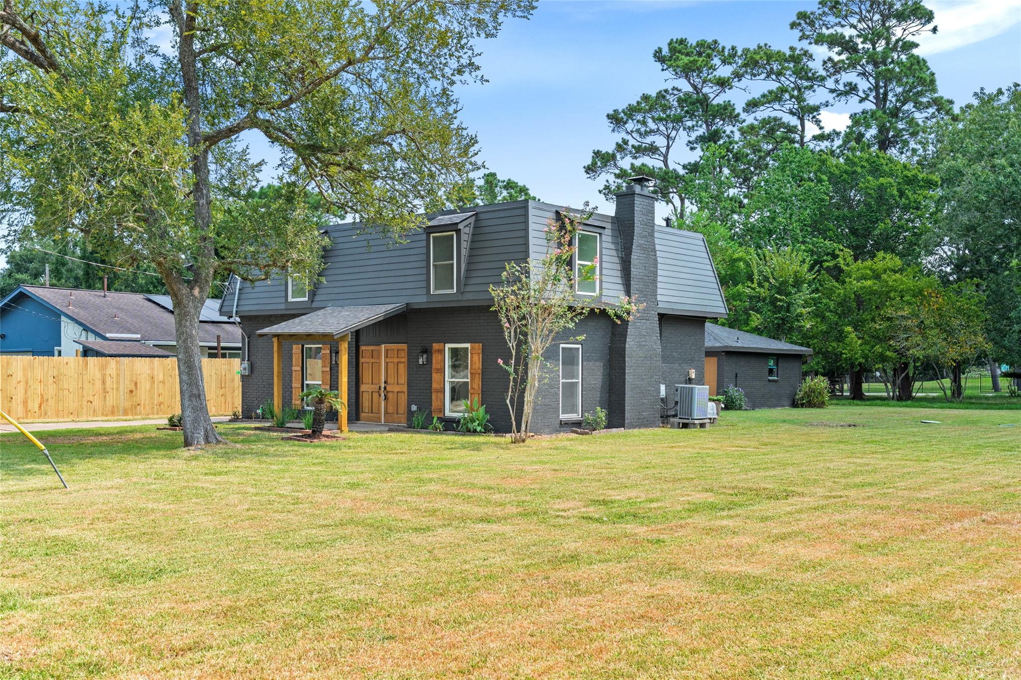 12217 Pine Lane
