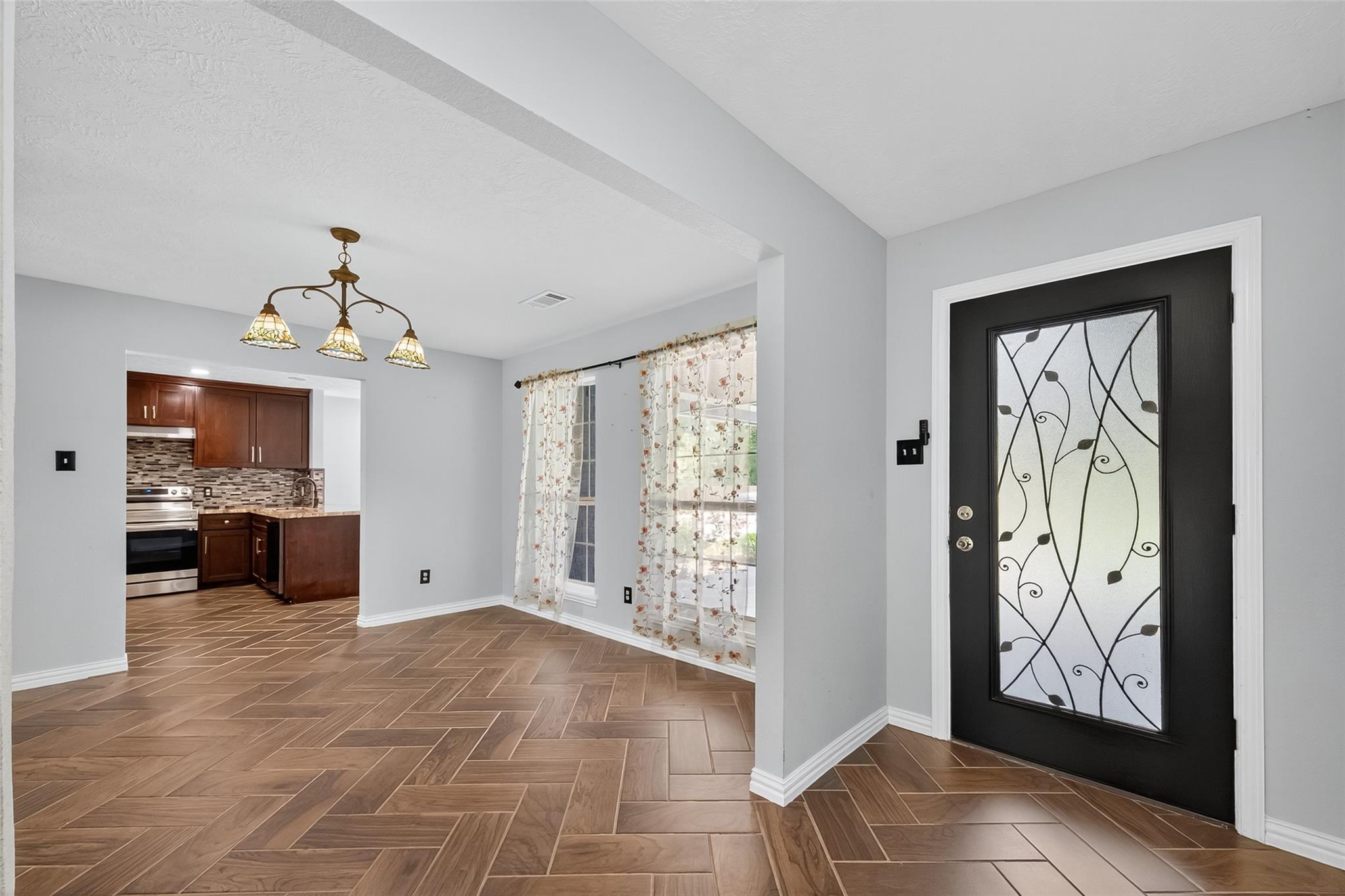 4811 Sherri Lane