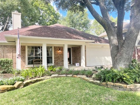 Photo of 8910 Driftstone Drive, Spring, TX 77379 (MLS # 28286696)