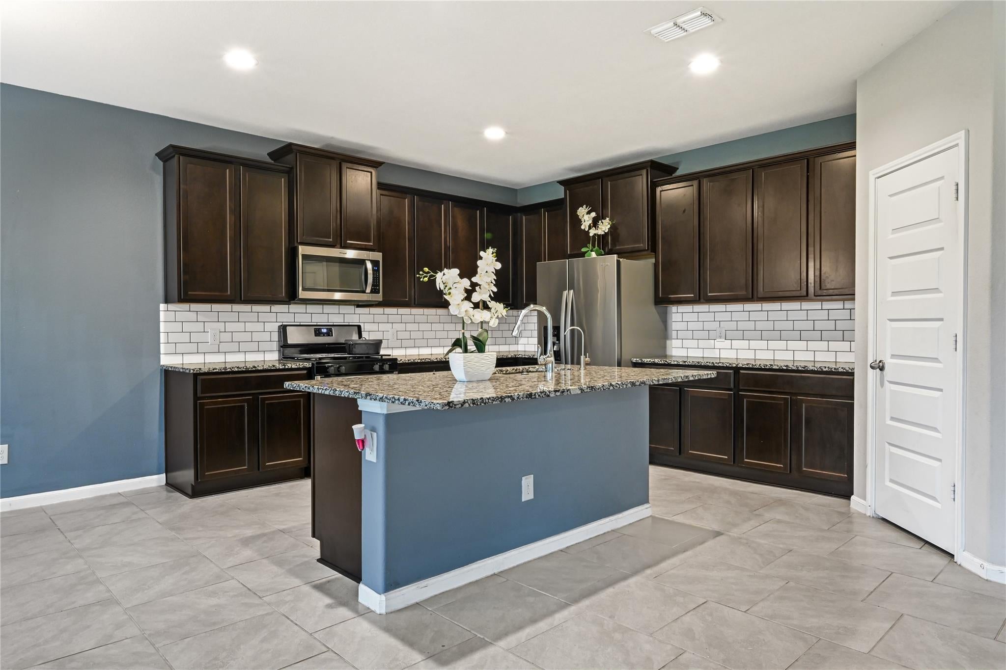 1207 Bellingham Park Drive