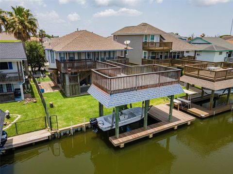Photo of 514 Pompano Street, Bayou Vista, TX 77563 (MLS # 33640584)