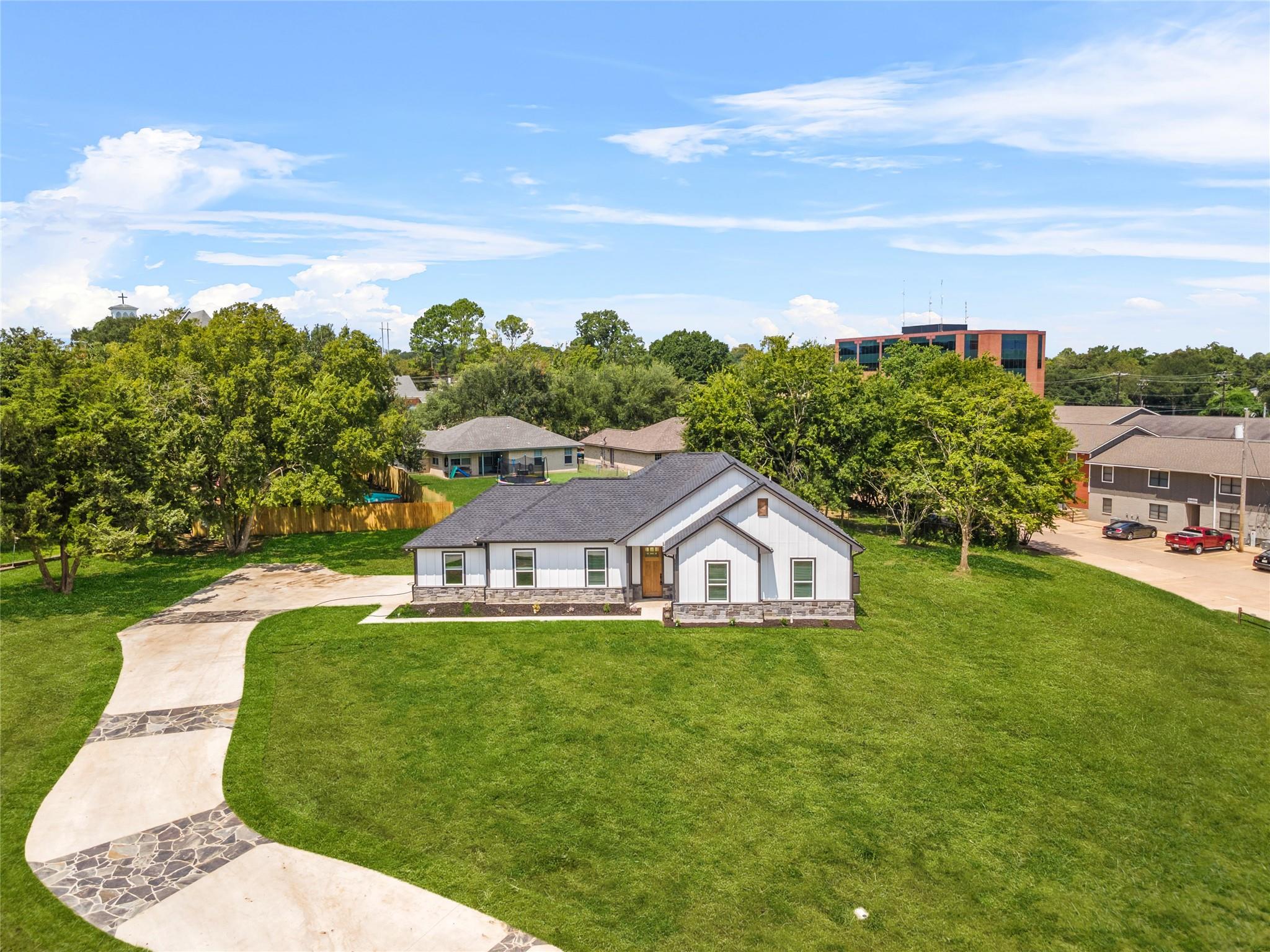 2315 Progress Drive