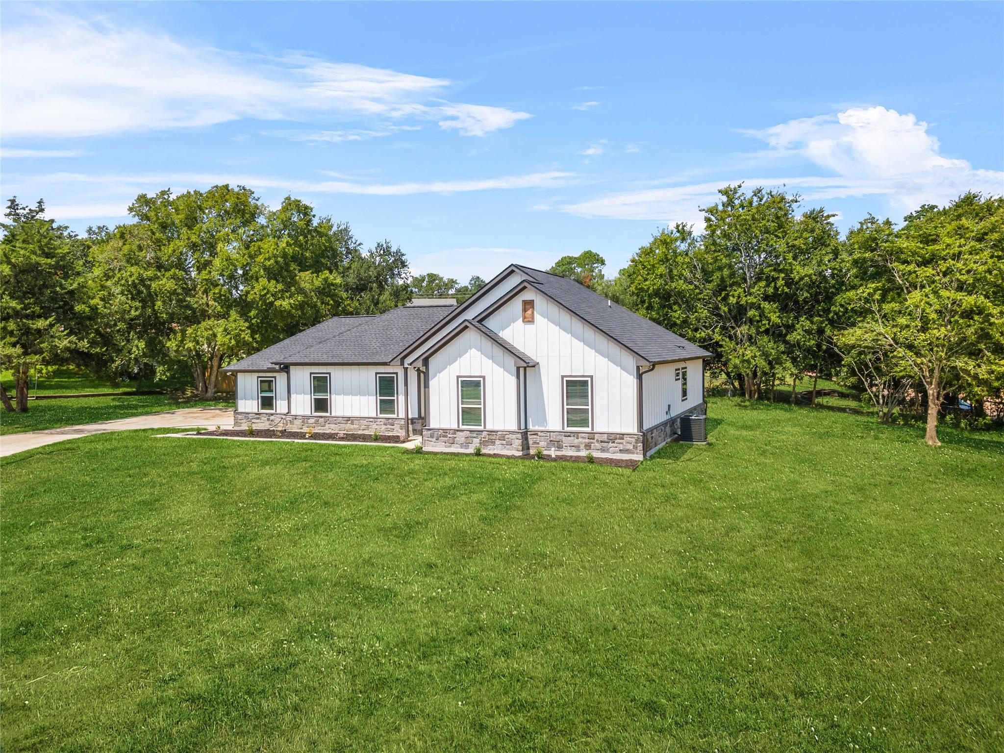 2315 Progress Drive