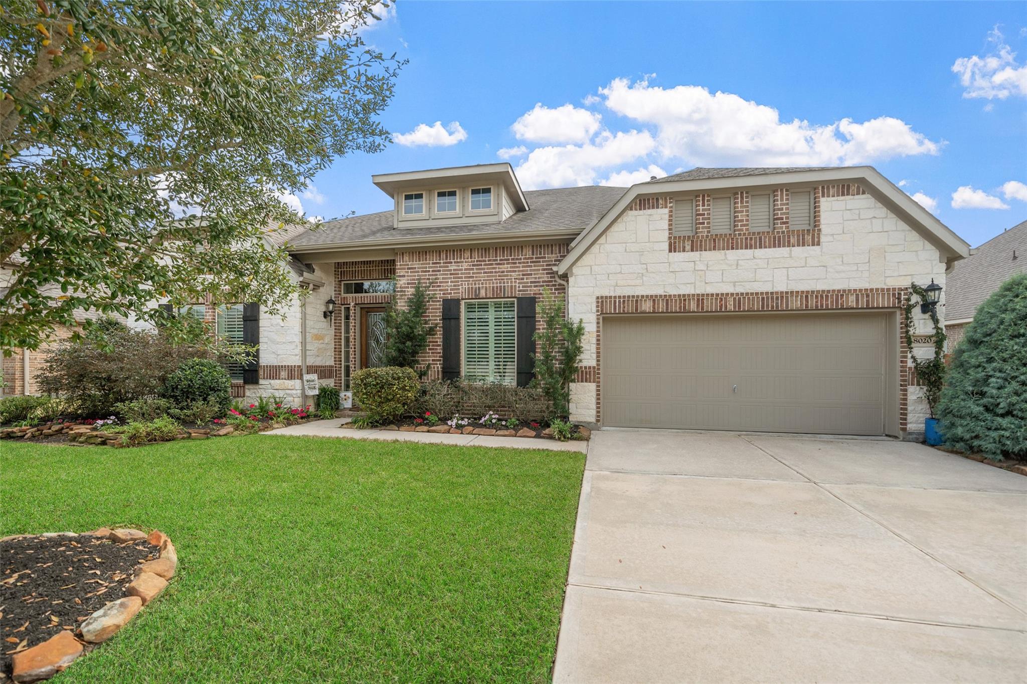 8020 Serenity Drive