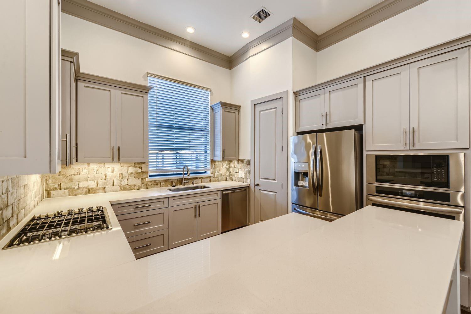 2208 Arabelle Street