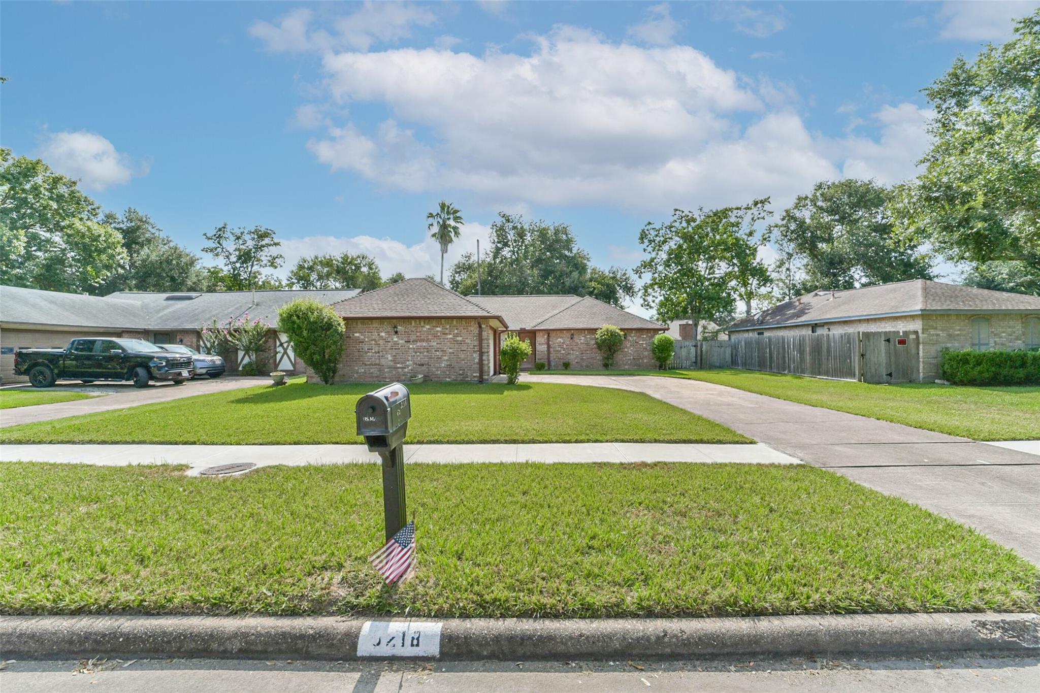 3218 Cherry Creek Drive