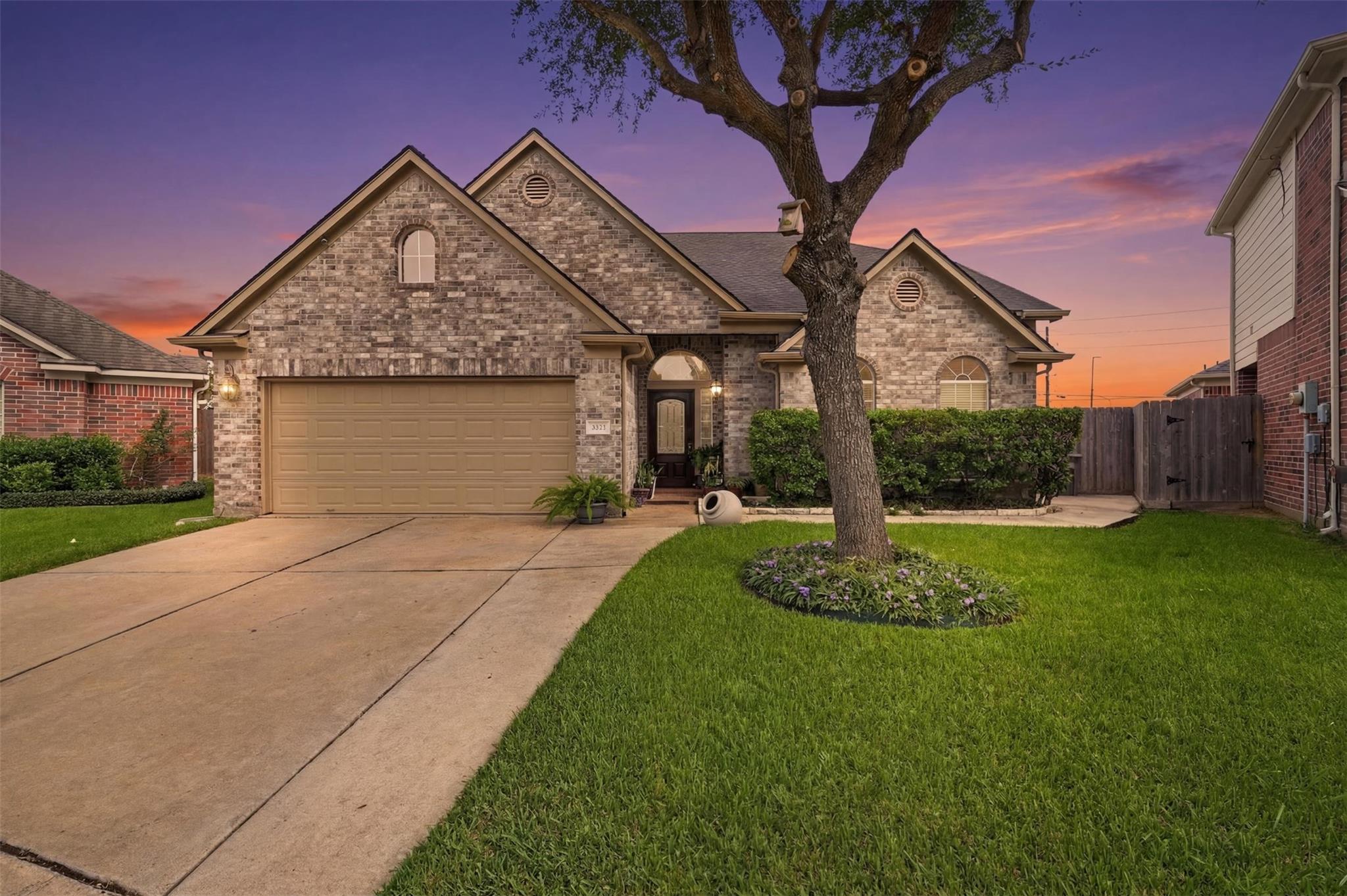 4015 Tulip Glen Court