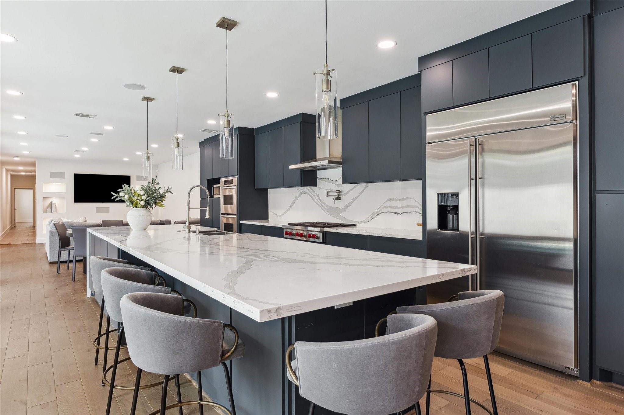 6348 Vanderbilt Street