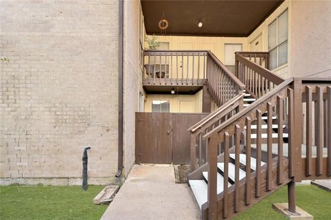Photo of 1500 Bay Area Boulevard #155, Houston, TX 77058 (MLS # 81091810)