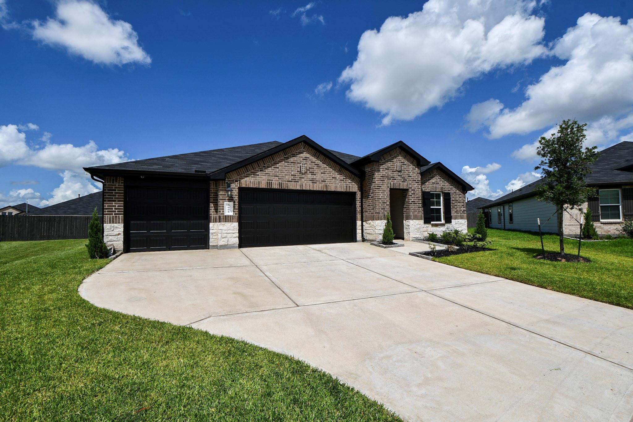 3008 Bur Landing Lane