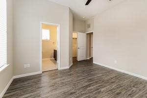 2242 Cross Colony Drive
