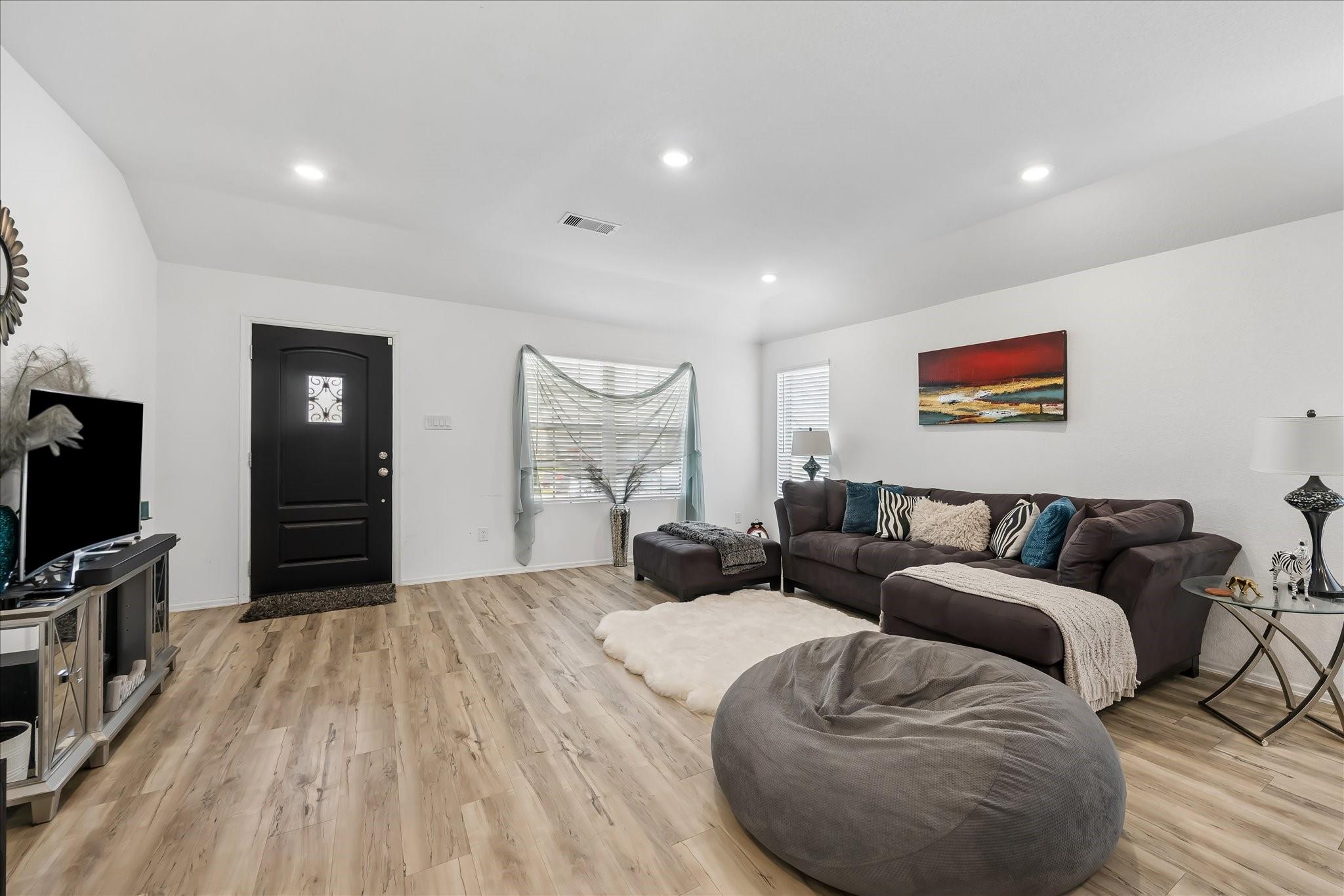 7514 Greenbriar Canyon Lane