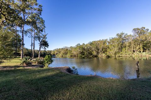 30 Ellis Road League City TX 77573