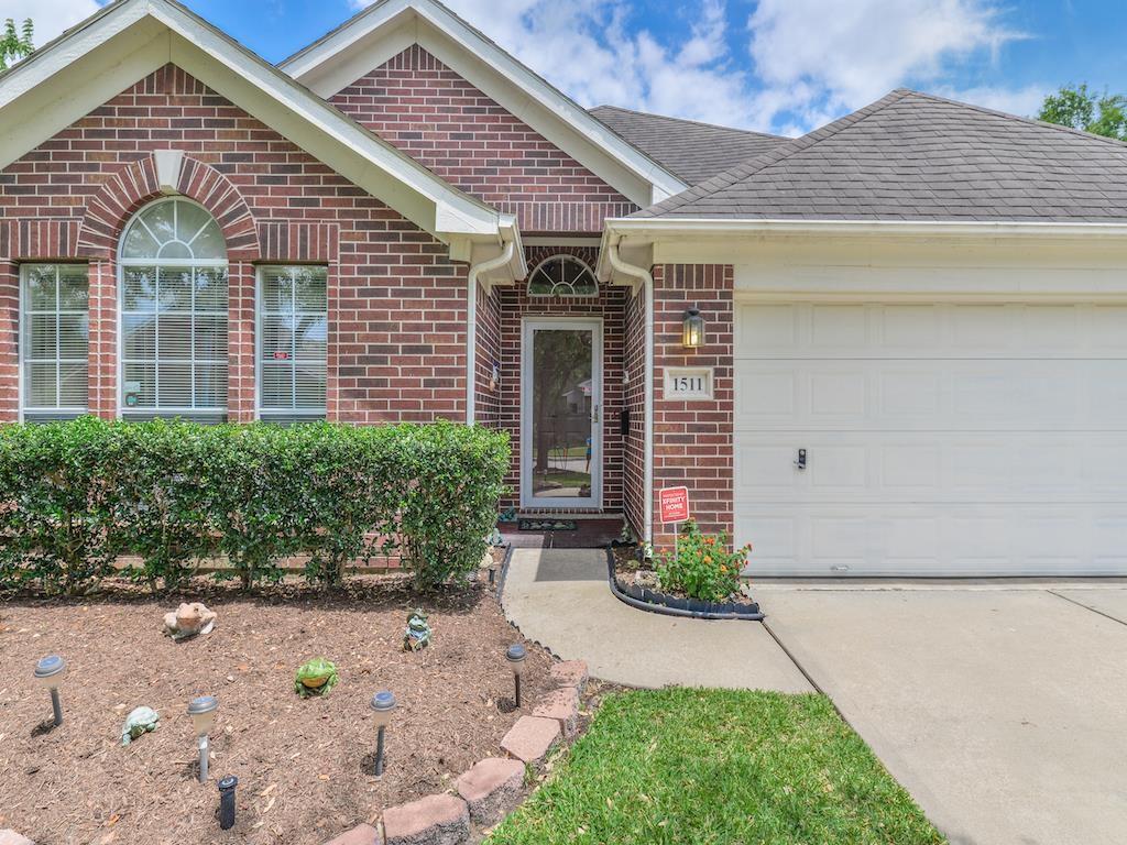 1511 Lamplight Trail Dr