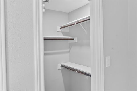 Tiny photo for 668 N Eldridge Parkway, Houston, TX 77079 (MLS # 71435224)