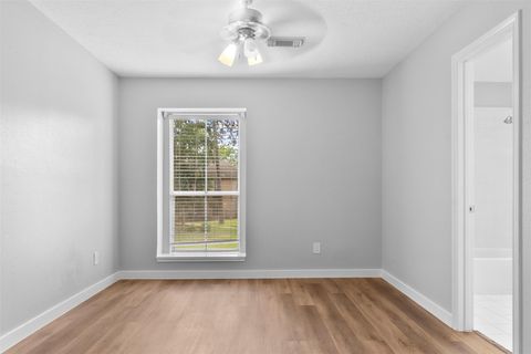 Tiny photo for 668 N Eldridge Parkway, Houston, TX 77079 (MLS # 71435224)