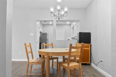 Tiny photo for 668 N Eldridge Parkway, Houston, TX 77079 (MLS # 71435224)