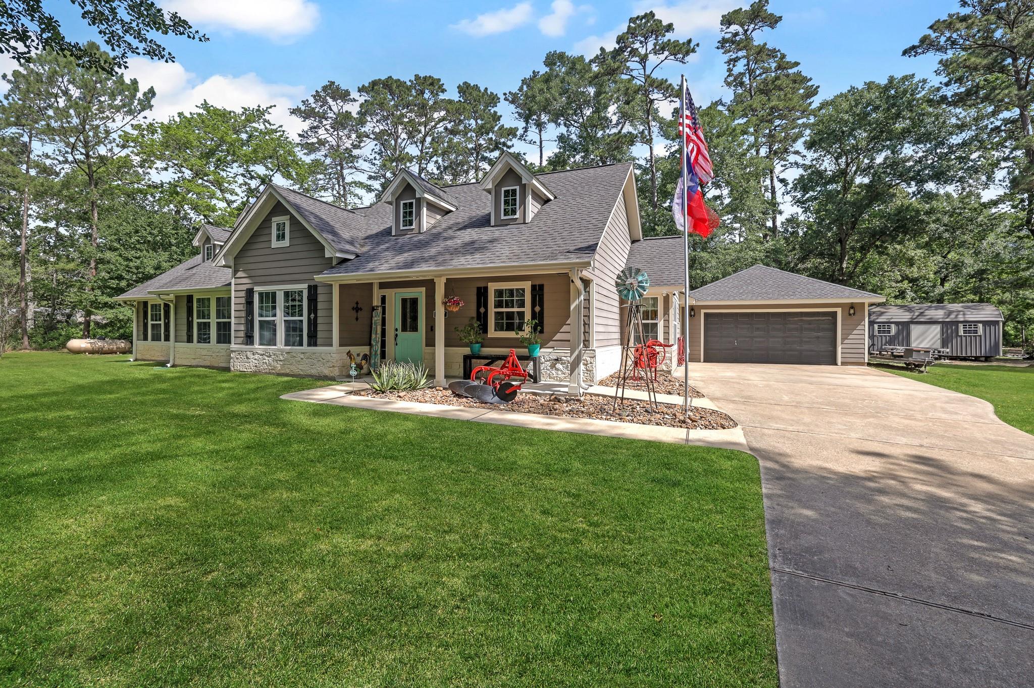 8997 Hickory Road