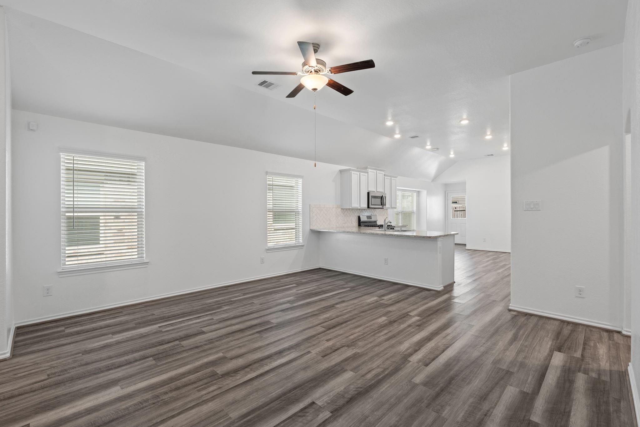 25702 Bottlebrush Sedge Street