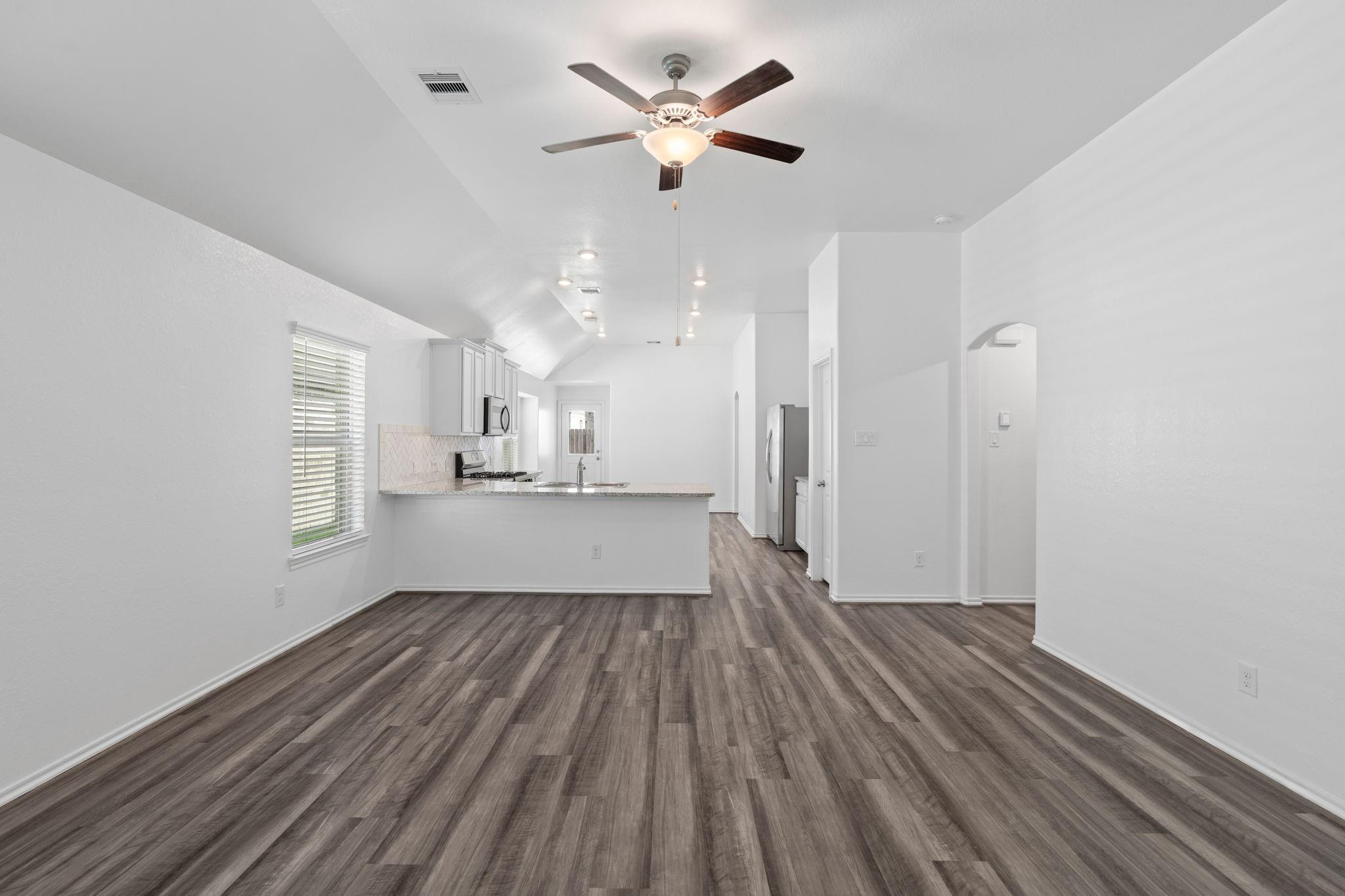 25702 Bottlebrush Sedge Street