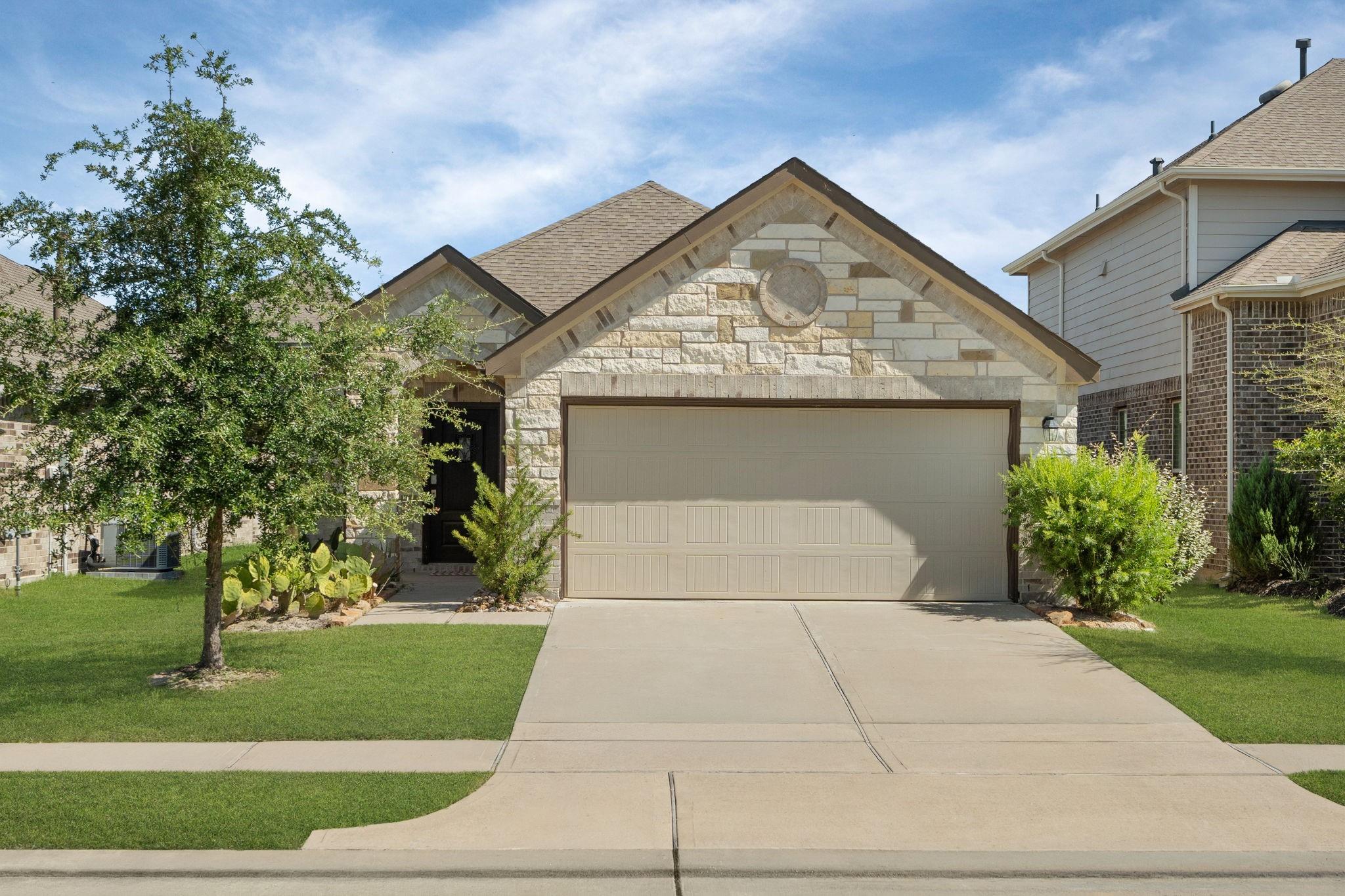 25702 Bottlebrush Sedge Street