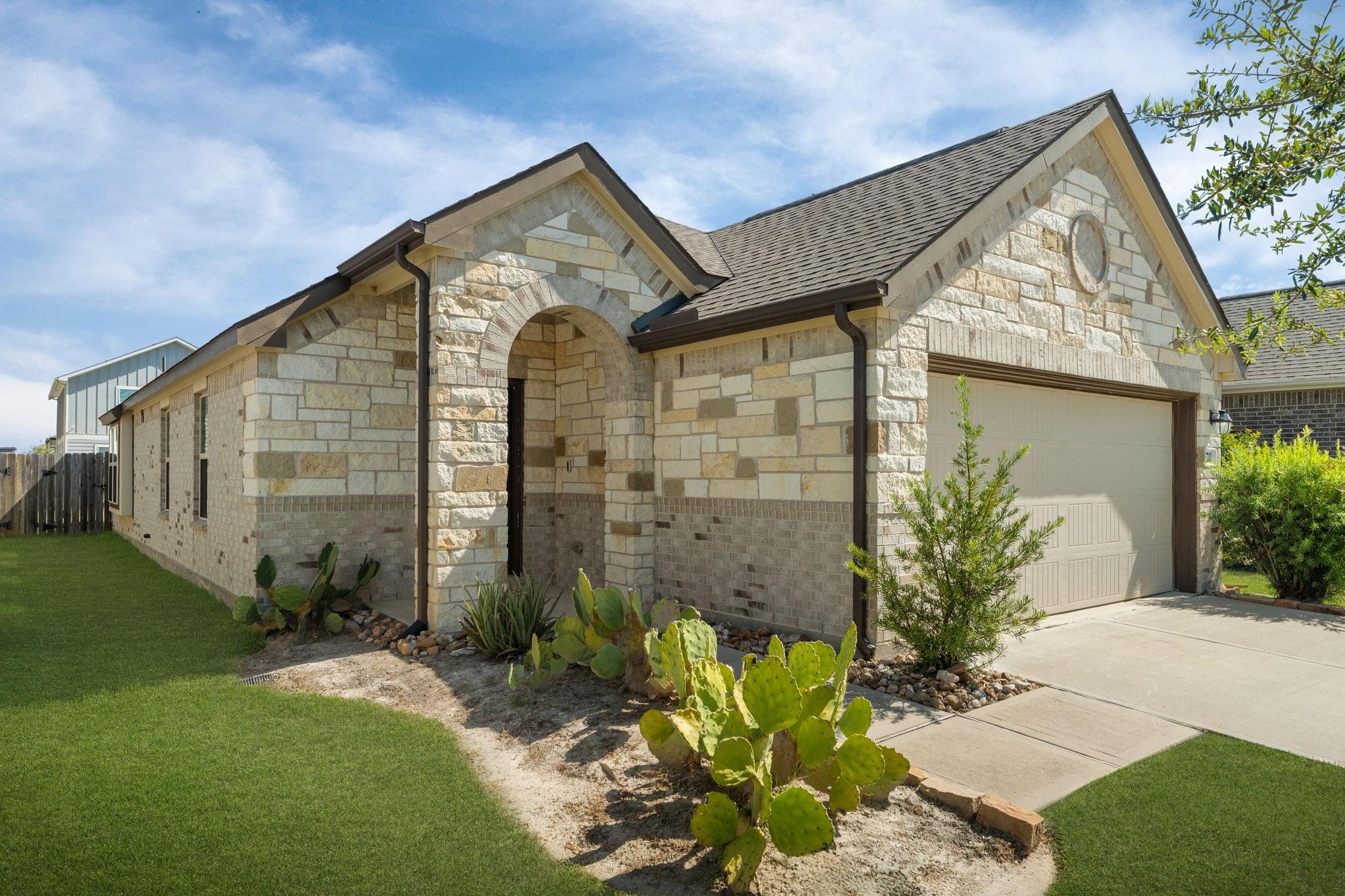 25702 Bottlebrush Sedge Street