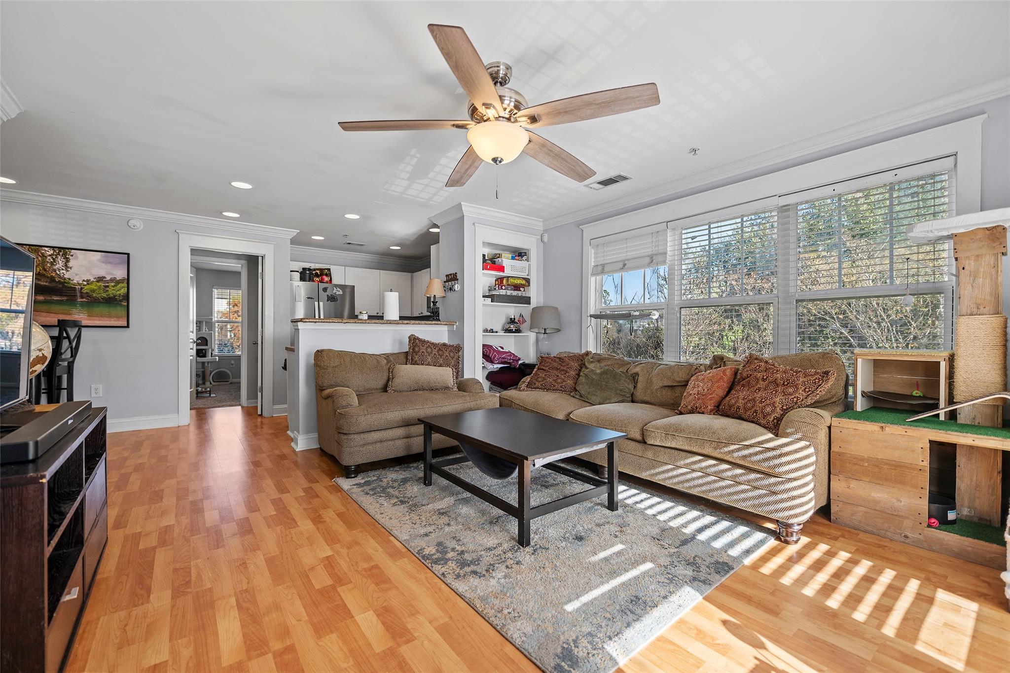 1725 Harvey Mitchell Parkway S 1534