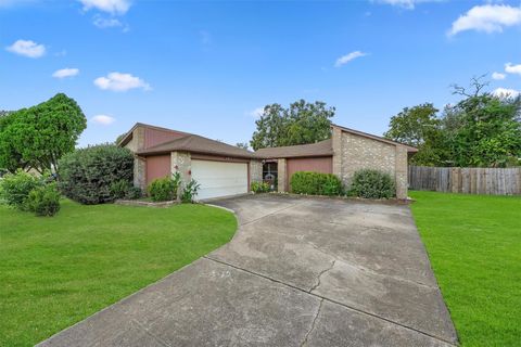 Photo of 6714 Addicks Clodine Road, Houston, TX 77083 (MLS # 84661803)