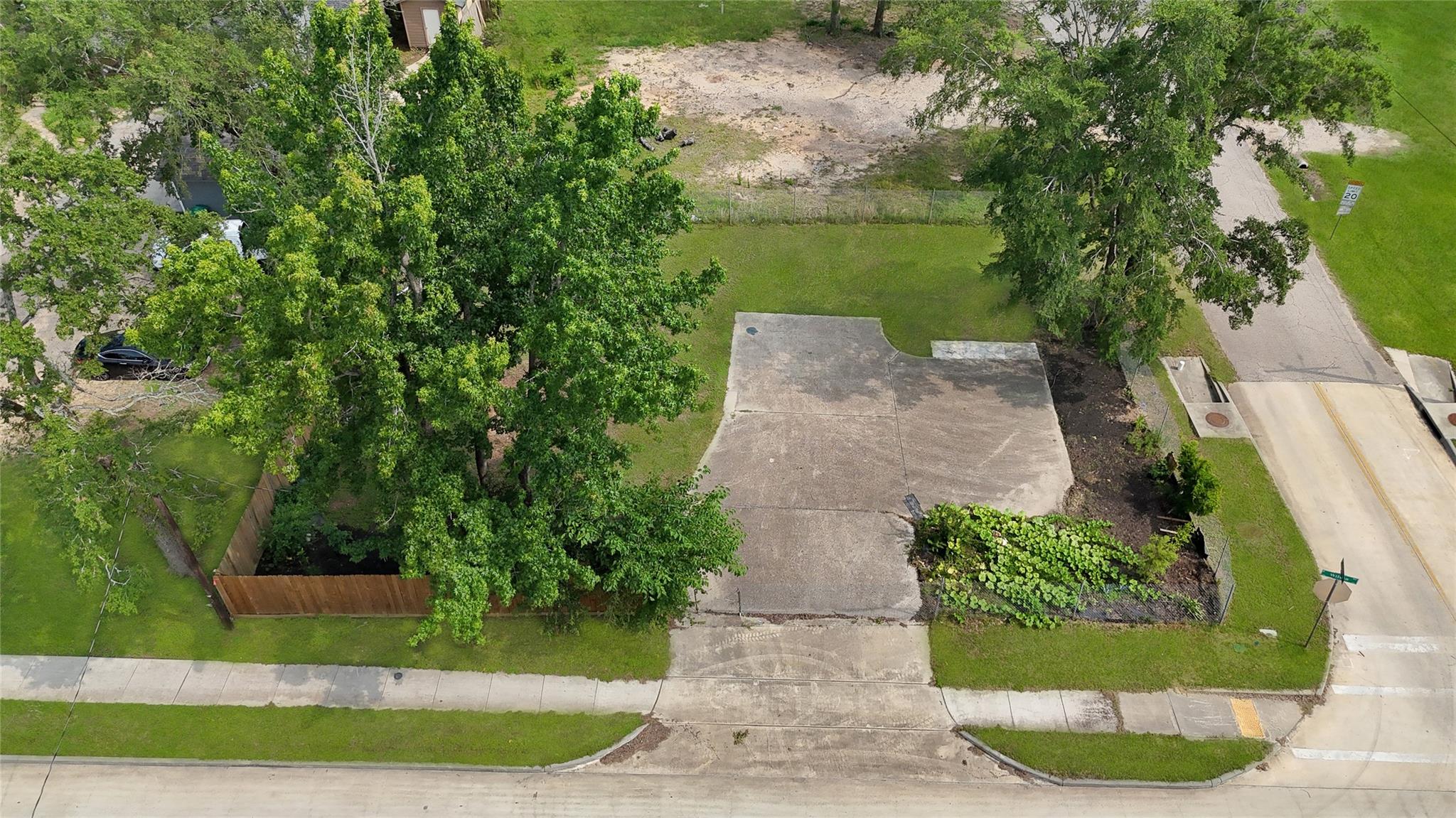 1620 Odd Fellow Street