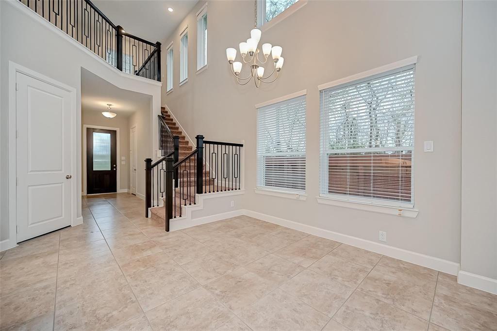 10738 Bridgeport Path Court